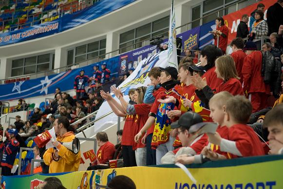 Золотая шайба, детская газета